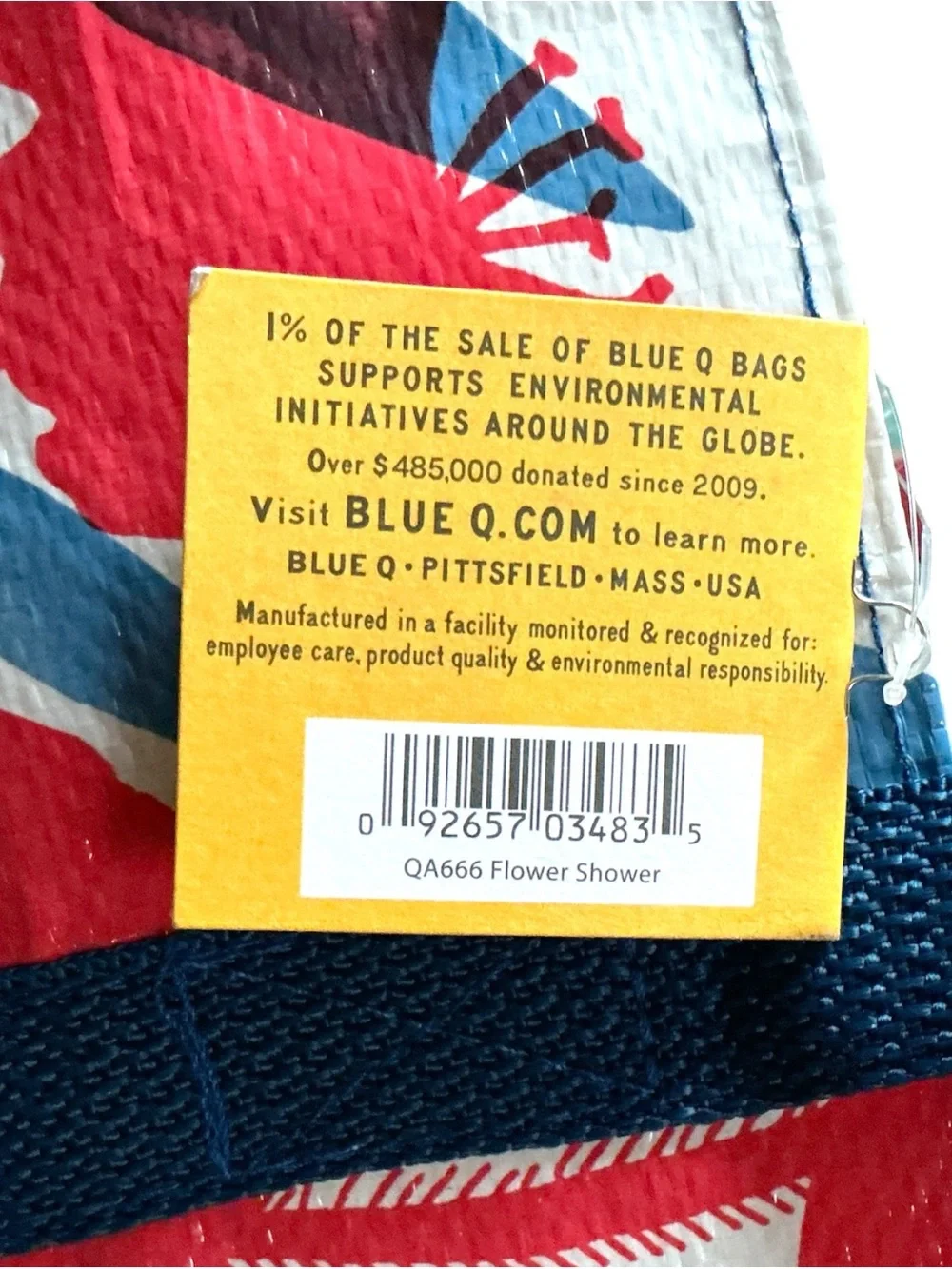 NWT Blue Q Huge Zipper Close Shoulder Tote Shopper Red Poppies Recycled Reusable